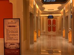 -白金汉爵大酒店-24小时餐厅