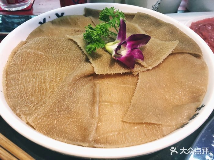 大龙燚火锅(泉城路店)10秒爽口毛肚图片