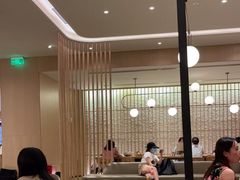 大堂-星巴克臻选(上海陆家嘴中心店)