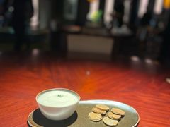 新式皮蛋豆腐-解香楼(八盘岭路店)