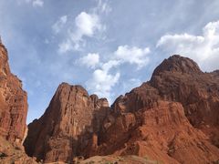 -天山神秘大峡谷