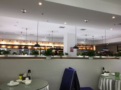 -鸭王烤鸭店(三里河店)