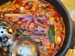 -黔二妞地摊火锅(龙华清湖店)