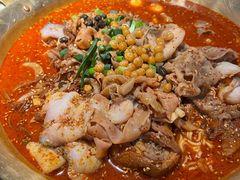 -张翻越·川渝冒菜·武汉黑鸭煲(城北万象城店)