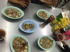 -榮泰米粉湯(Left Shop)