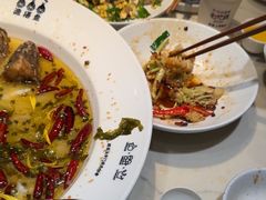 -渔语鱼酸菜鱼新川菜(来福士店)
