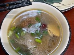 -菌之家·专业纯野生菌火锅·特色炒菌