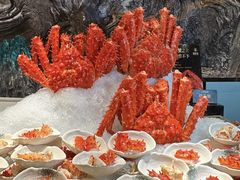-雍容荟帝王蟹活龙虾展台自助(IFS黑金店)