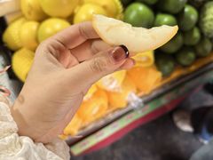 -曼阁市场水果批发市场
