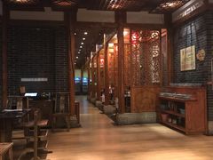 大堂-百年川椒重庆老火锅(光谷店)
