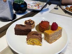 -悦全日餐厅·仁恒洲际酒店