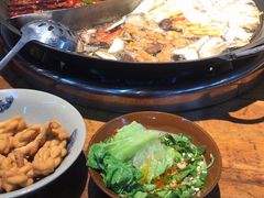 -四小区火锅·巷子里的重庆火锅(花照壁店)