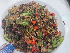 -湖南人家湘菜馆(镇江路店)