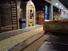 -绿岛汤泉韩式休闲会所