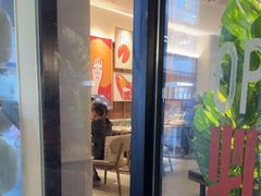 -必胜客(阿罗海店)