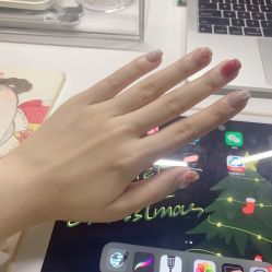 -吉吉靓甲美睫
