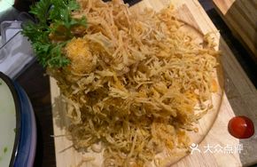 Crispy Fried Enoki Mushrooms