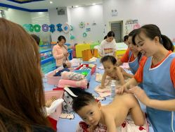 -爱儿乐婴儿游泳馆(钻石广场店)