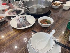 -正能量脆肉鲩火锅