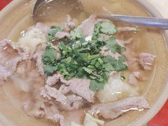 -冯烫烫跷脚牛肉·川菜小馆(武胜西街店)