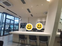 -M Stand(凯德乐峰广场店)