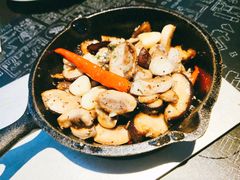 橄榄油香煎蘑菇-TIAGO HOME KITCHEN(朝阳大悦城店)