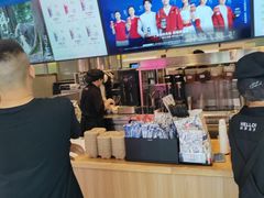-霸王茶姬(上海静安大悦城店)