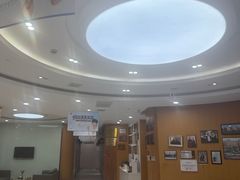 -雅悦齿科(顾村公园店)