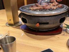 -青瓦餐厅·生鱼片·韩园烤肉(西塔店)
