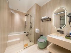 -台山颐和温泉城