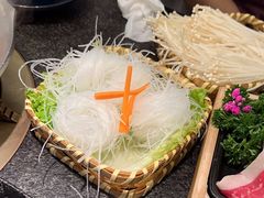 -湊湊火锅·茶憩(打浦桥日月光店)