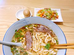 -喜鹊面馆·清汤牛肉面·卤味牛腱肉