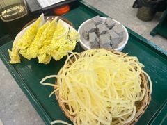 -扎起市井老火锅(乐山总店)