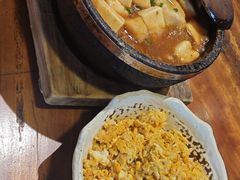 乾隆石锅豆腐鱼-马灯部落·西湖边的创意山景餐厅(虎跑动物园店)