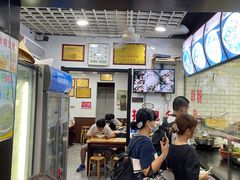 -覃肥叔桂林米粉(粮道街店)