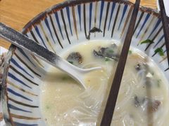 -鲜越鲜鱼粉(财富购物中心店)