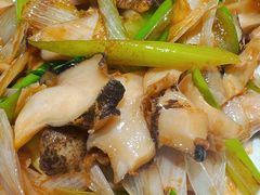 -五谷丰登农家院·地道胶东菜·海鲜烧烤(威海店)