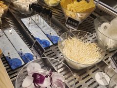 -匠牛亭·锅物烧肉放题自助(昆百大·泰业城店)