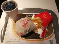 -麦当劳(番禺易发商业街店)