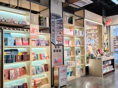 -新华书店(泉城路店)