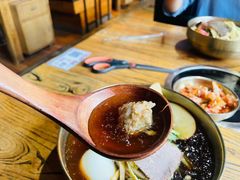 -河坝烧烤串城(银亭路店)