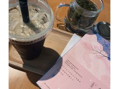 -西西弗书店&矢量咖啡(凯德晶萃广场店)