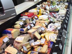 -维也纳国际机场