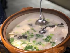 姜君千岛湖鱼头-姜君·千岛湖鱼头馆(浦东大道店)