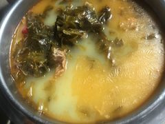 酸菜肥牛-旺顺阁鱼头泡饼(小红门店)