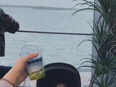 -抱抱地球咖啡馆(国家海洋博物馆店)