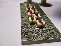 -珈境湖畔餐厅·湖北菜·江浙菜•樱花季(西北湖店)