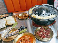-胡悦里韩式烤肉(芝罘万达广场店)