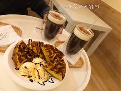 -滚猫咖啡·猫咖·猫友好撸猫(未来城店)