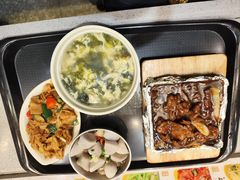-荟选餐饮徐家汇社区食堂(徐虹北路店)